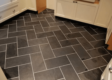 Узнайте, как правильно укладывать плитку на кухне в Санкт-Петербурге. Мы расскажем о важных аспектах, проблемах и решениях, а также предложим услуг...