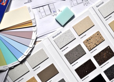 В данной статье мы рассмотрим, как правильно выбрать материалы для Вашего интерьера с помощью компании Komfortstile. Мы обсудим распространенные пр...