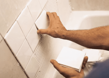 В данной статье мы подробно рассмотрим расценки на укладку кафельной плитки в Санкт-Петербурге, а также предложим полезные советы по выбору мастеро...