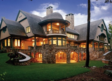 Полное руководство по самостоятельному строительству дома: советы, этапы, материалы и инструменты для успешного завершения проекта.
